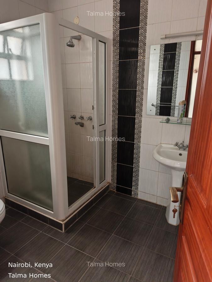 3 Bed Apartment with En Suite in Westlands Area - 10