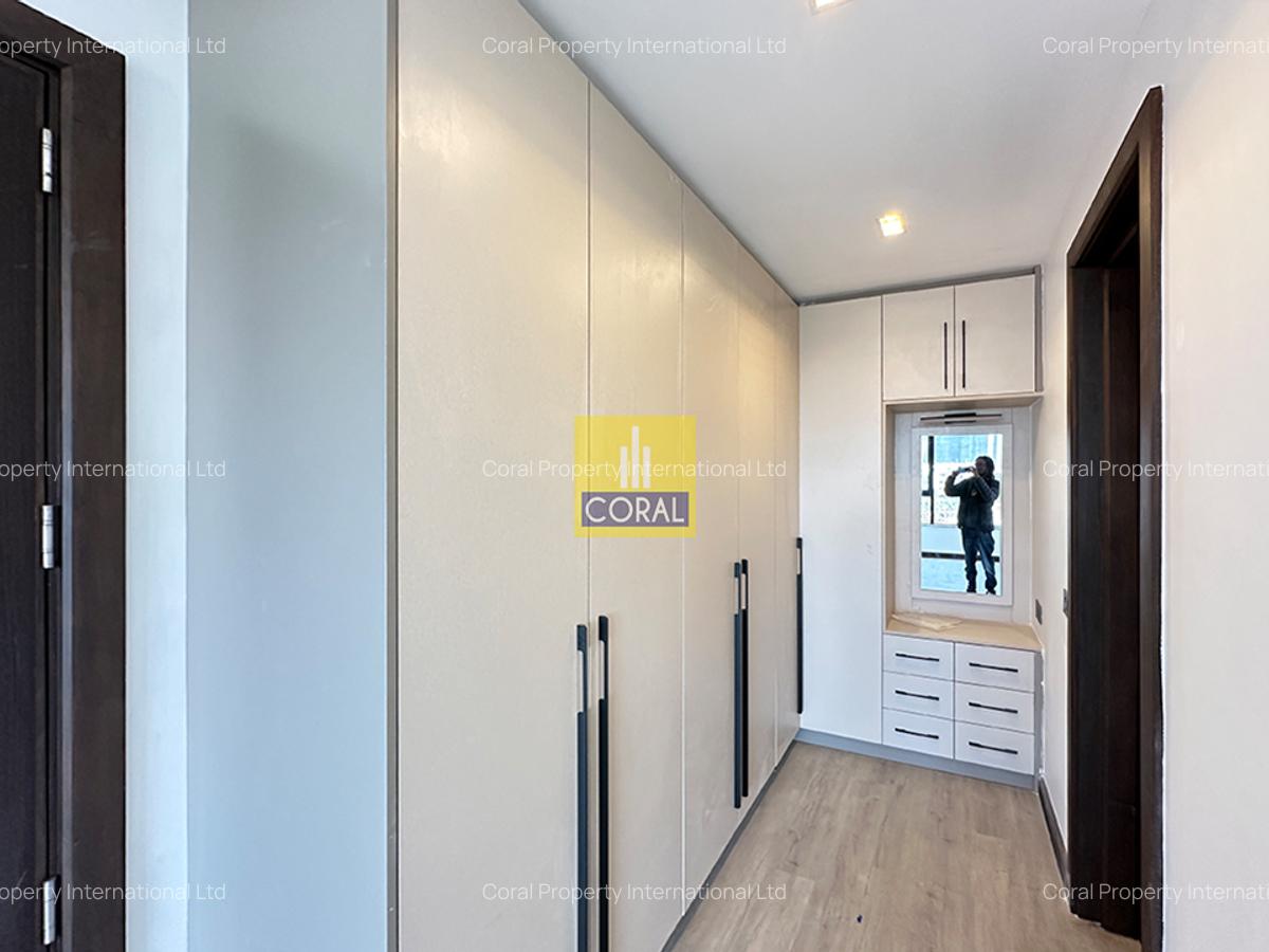 4 Bed Apartment in Westlands Area - 12