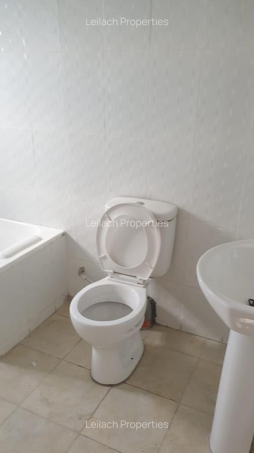 4 Bed House with En Suite in Ongata Rongai - 9