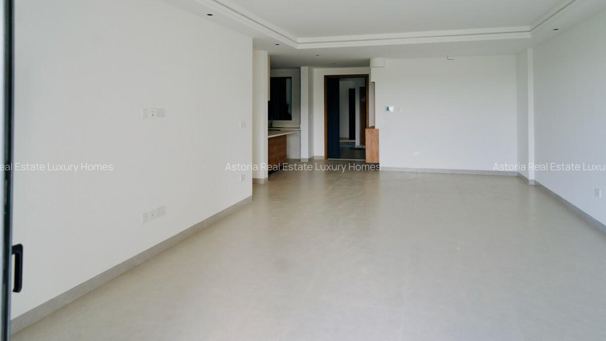 3 Bed Apartment with En Suite at 2026-401 - 9