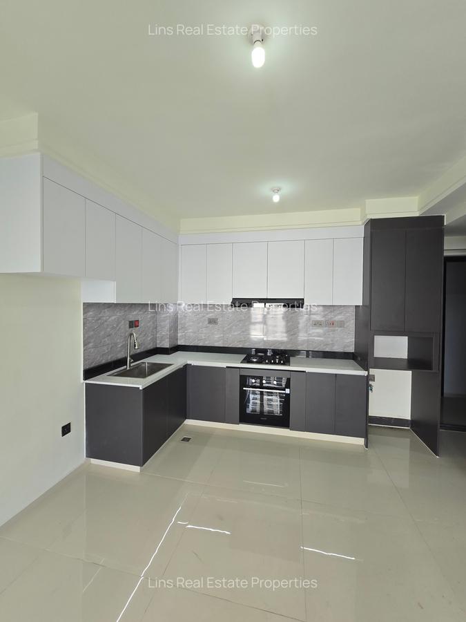 Serviced 1 Bed Apartment with En Suite in Westlands Area - 4