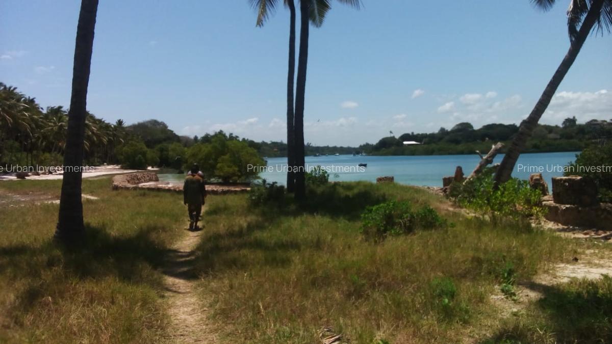 7 ac Land at Shanzu Serena - Overlooking Mtwapa Creek - 10