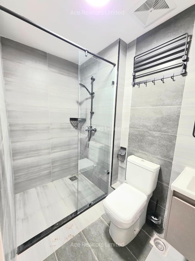 1 Bed Apartment with Gym at Hatheru Road - 18