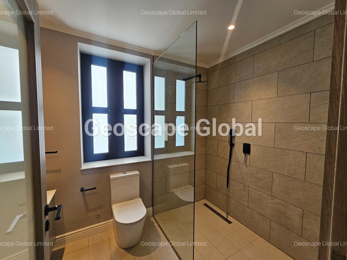 2 Bed Apartment with En Suite in Runda - 18