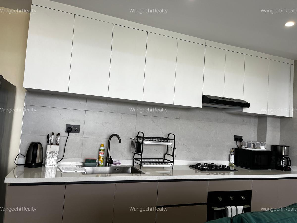 1 Bed Apartment with Swimming Pool at Riverside Drive - 7