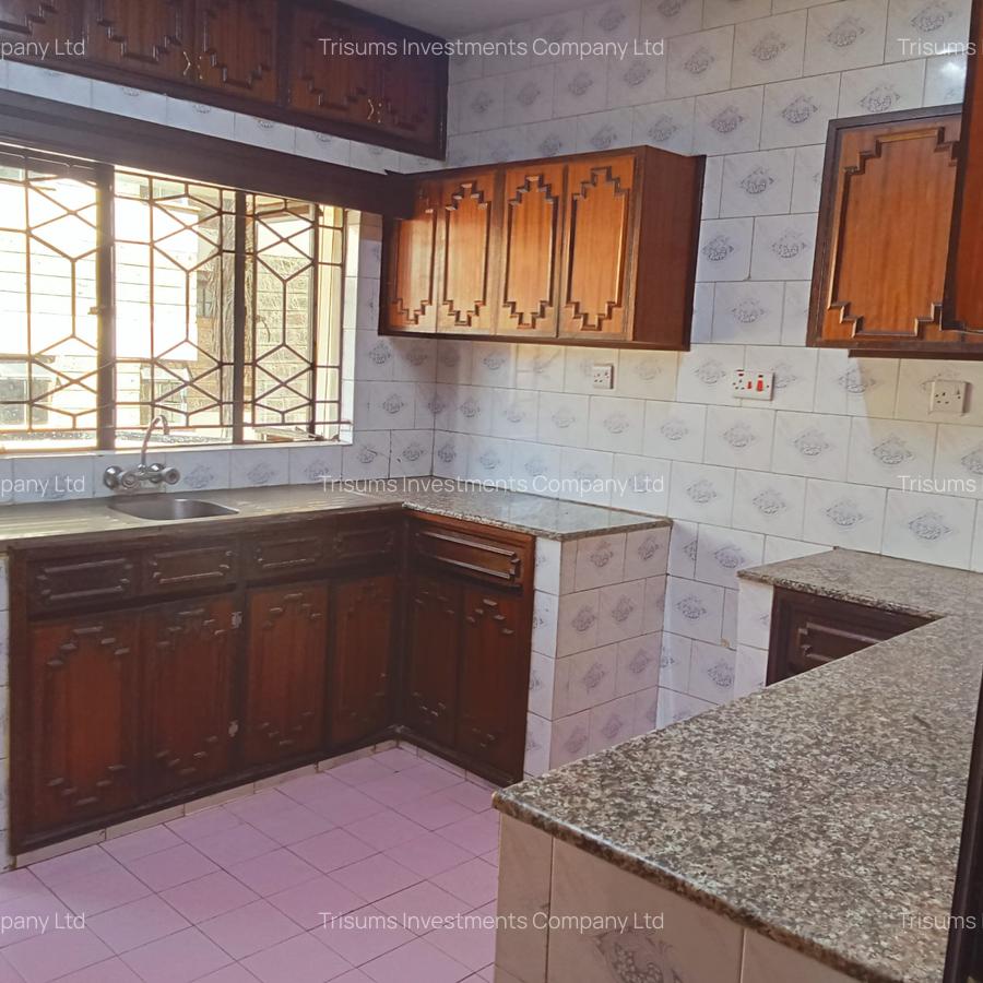 3 Bed Apartment with En Suite in Westlands Area - 3