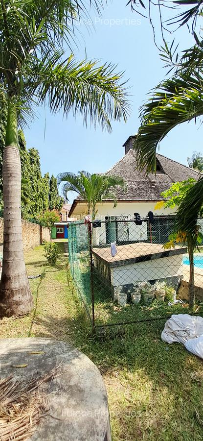 4 Bed Villa with En Suite at Nyali - 12