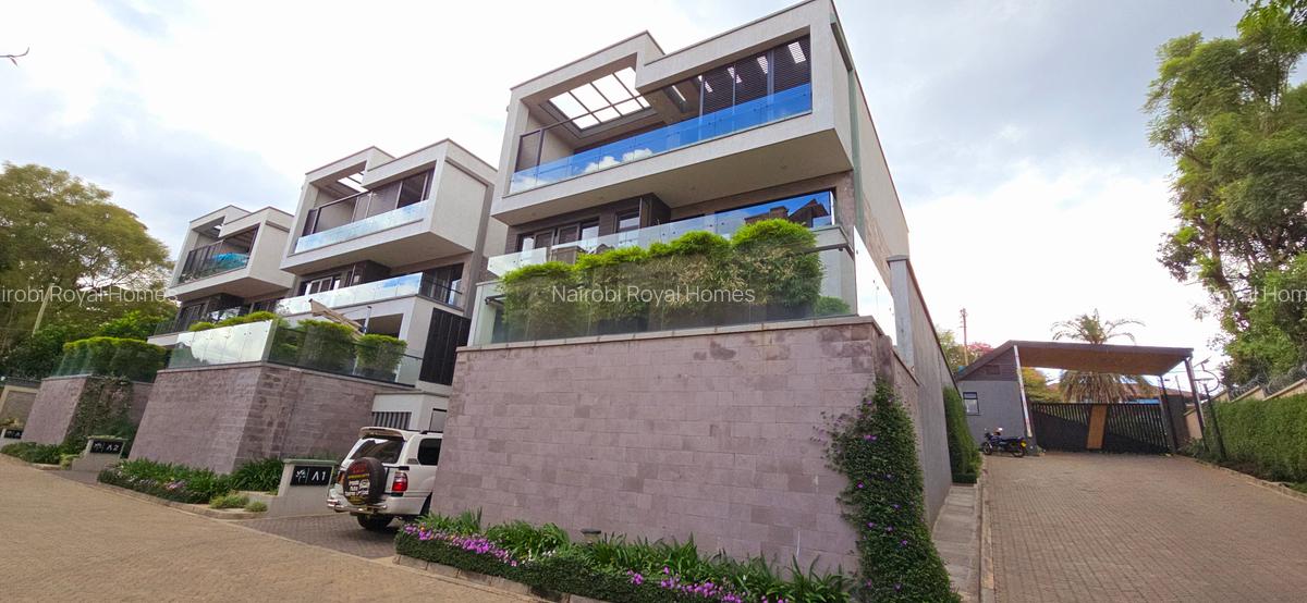 4 Bed Townhouse with En Suite at Lavington Green - 1