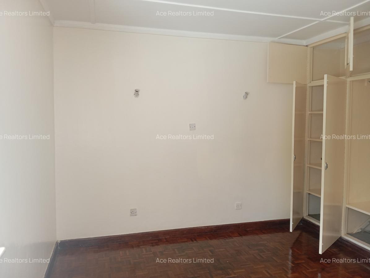 4 Bed Townhouse with En Suite at Laikipia Road - 13