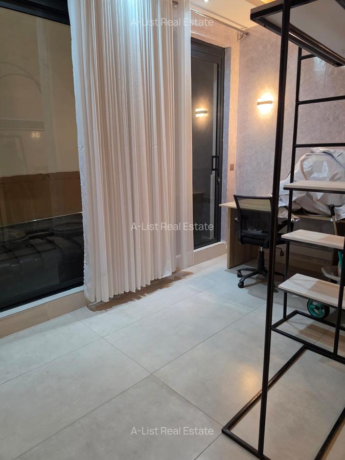 4 Bed Apartment with En Suite at Parklands - 13