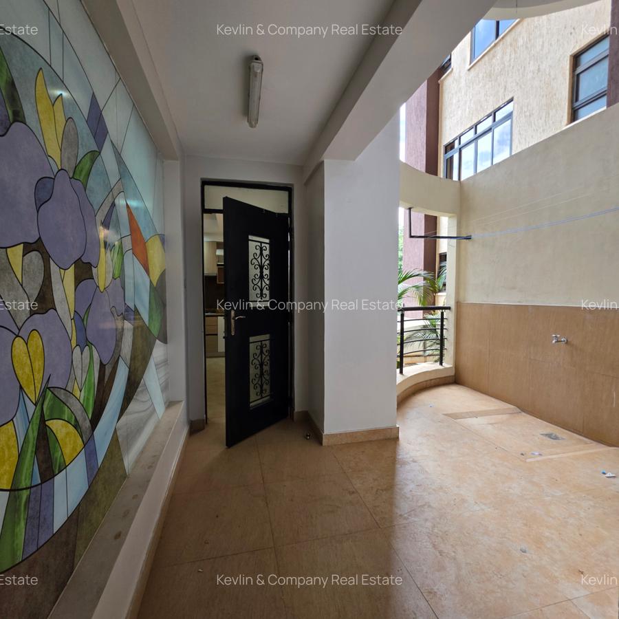 4 Bed Apartment with En Suite in Riverside - 7