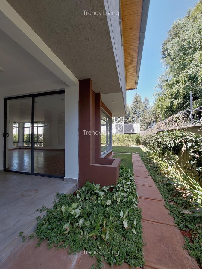 5 Bed Townhouse with En Suite in Lavington - 13
