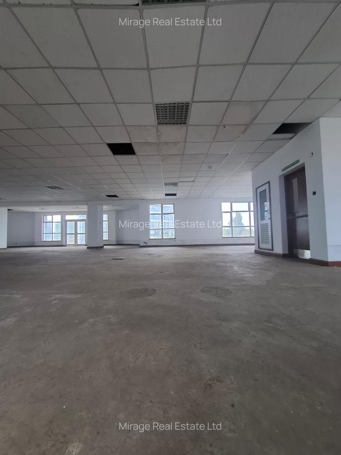 2,000 ft² Office with Service Charge Included in Westlands Area - 6