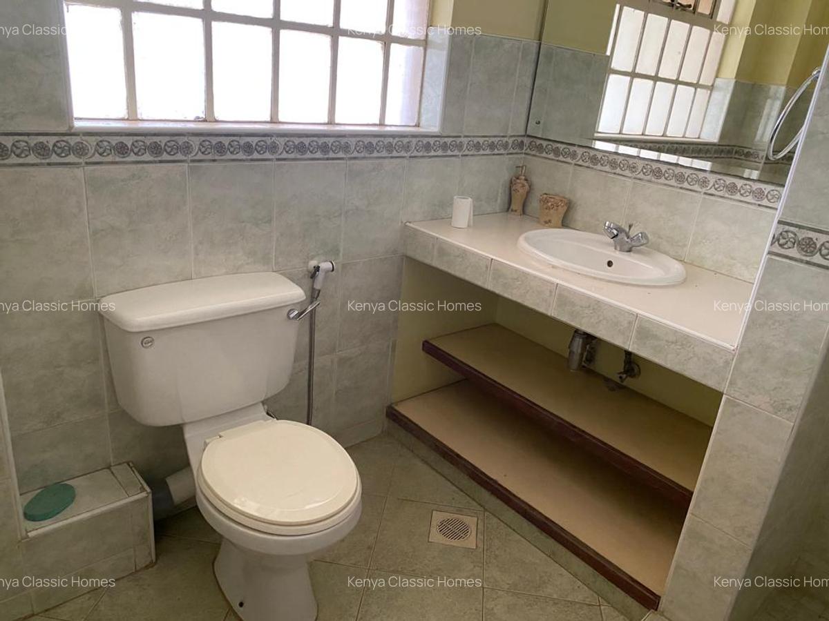 4 Bed Apartment with En Suite at Kilimani - 8