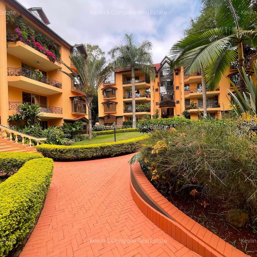 3 Bed Apartment with En Suite in Lavington - 4