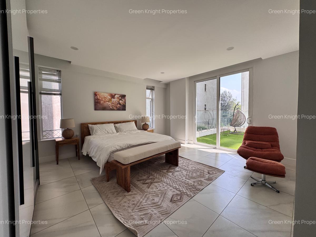 Serviced 3 Bed Apartment with En Suite in Westlands Area - 4