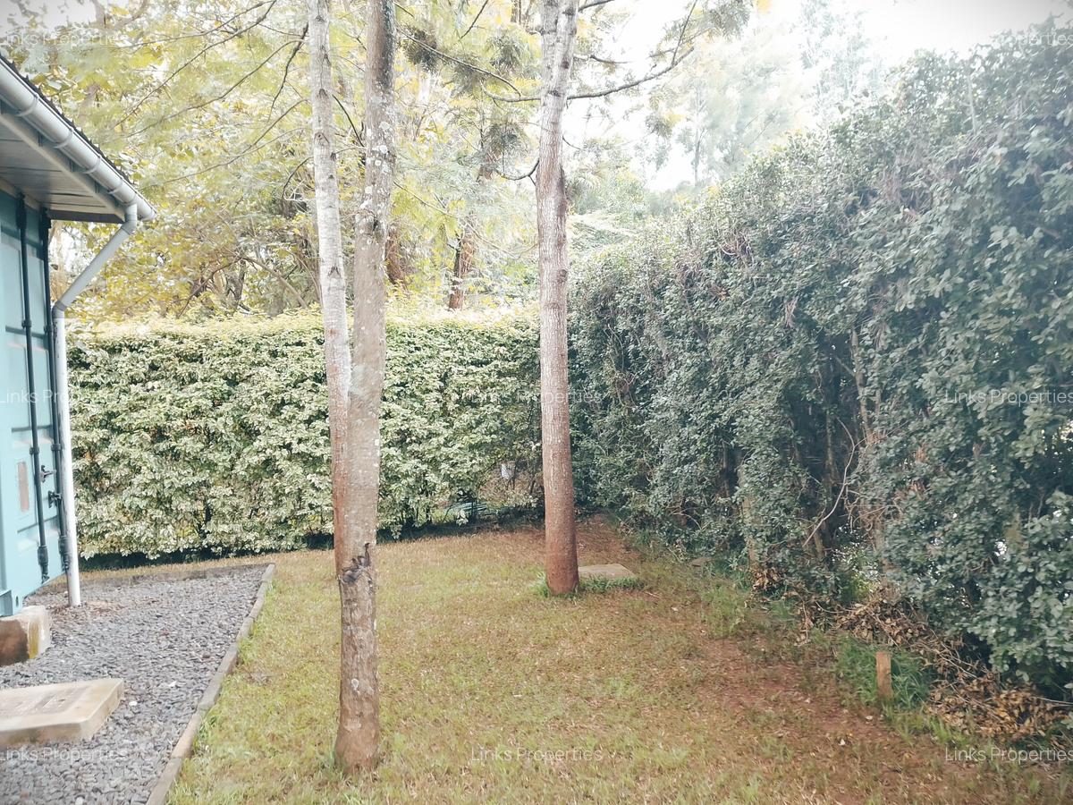 2 Bed House with En Suite at Karen Road - 4