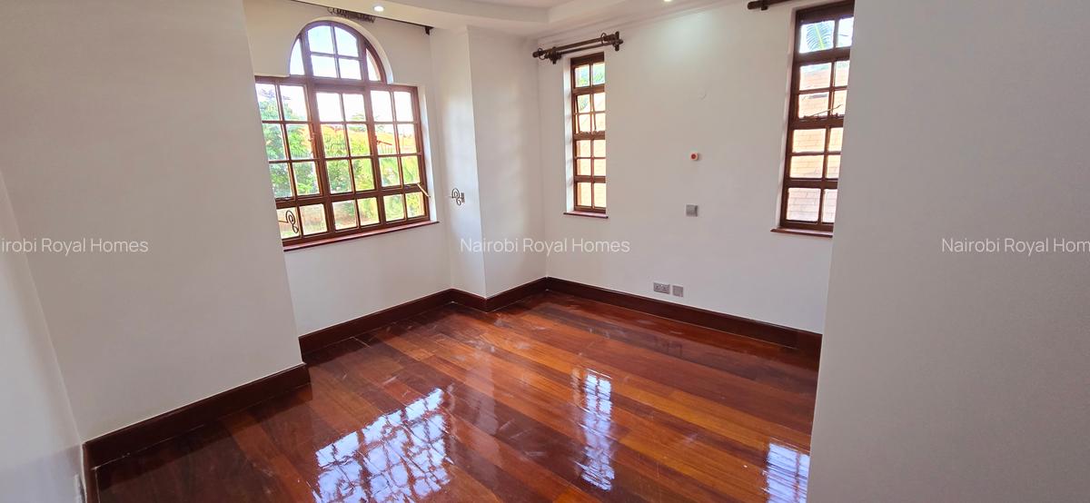5 Bed House with En Suite at Runda Eliud Mathu - 11