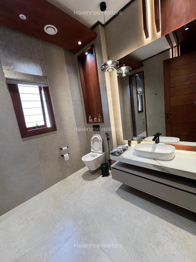 4 Bed House at Runda - 8
