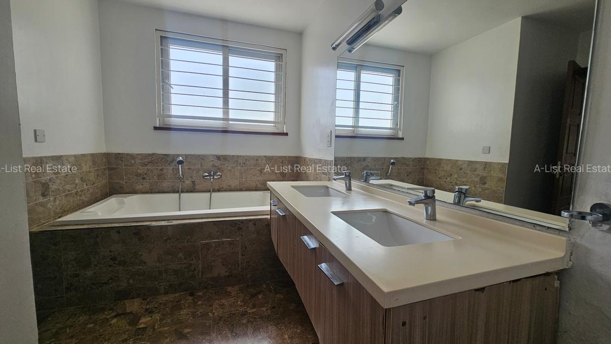 5 Bed Villa with En Suite at Amboseli Road - 10