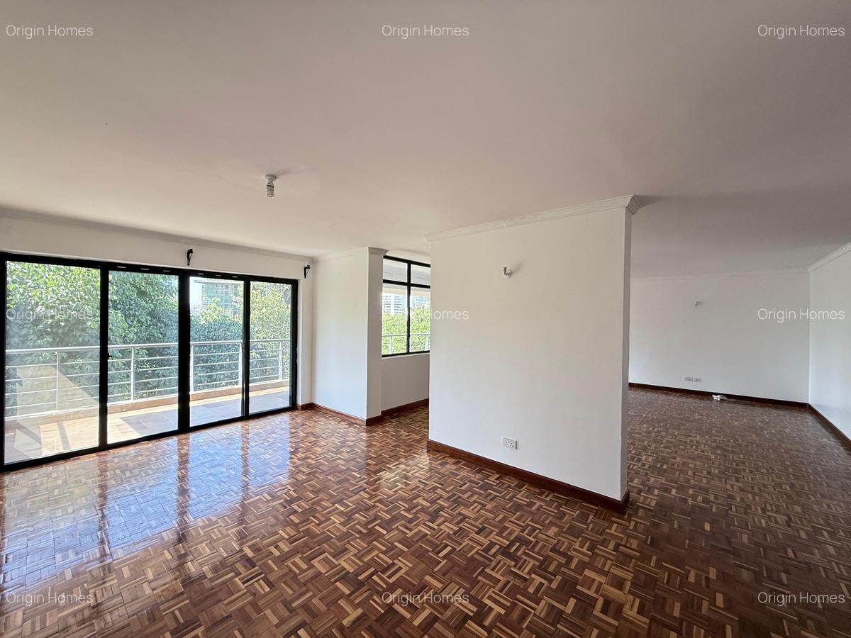3 Bed Apartment with En Suite at Westlands - 15