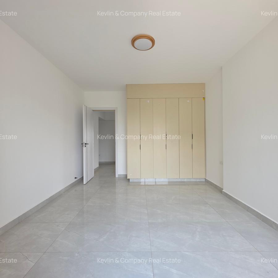 3 Bed Apartment with En Suite in General Mathenge - 14
