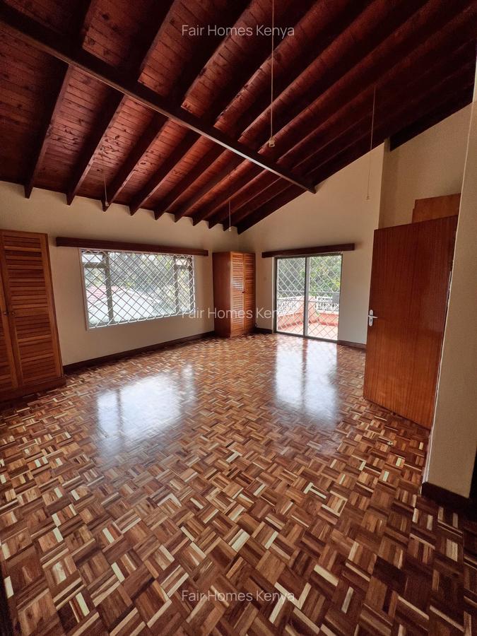 4 Bed Townhouse with En Suite at Gitanga Road - 15
