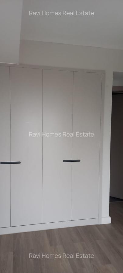 2 Bed Apartment with En Suite in Upper Hill - 4