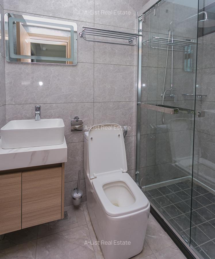 3 Bed Apartment with Swimming Pool at Riverside Drive - 12