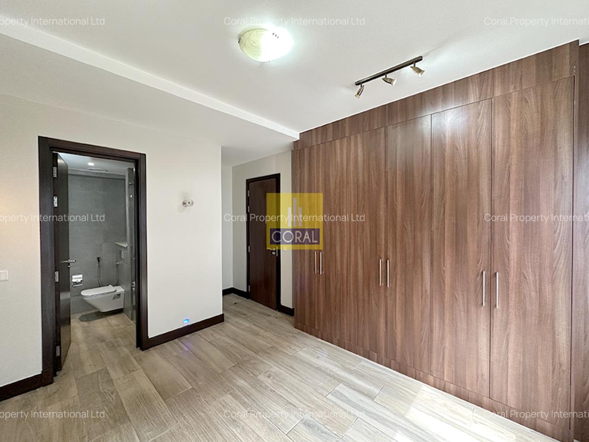 3 Bed Apartment in Parklands - 10
