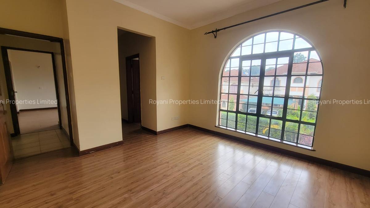 4 Bed House with En Suite in Kiambu Road - 8