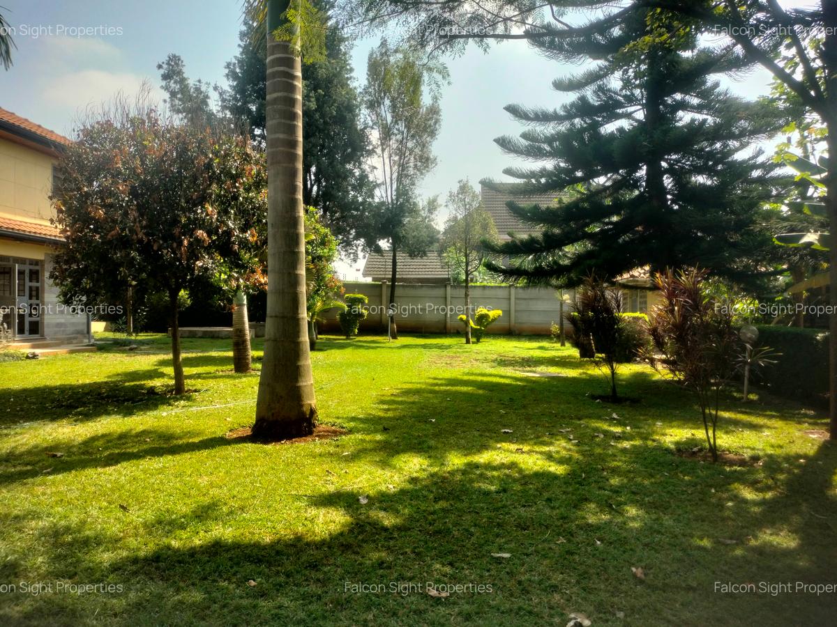 4 Bed Townhouse with Garden at Easy Access To Un Avenue Few Minutes Drive To Rosyln Academy - 9
