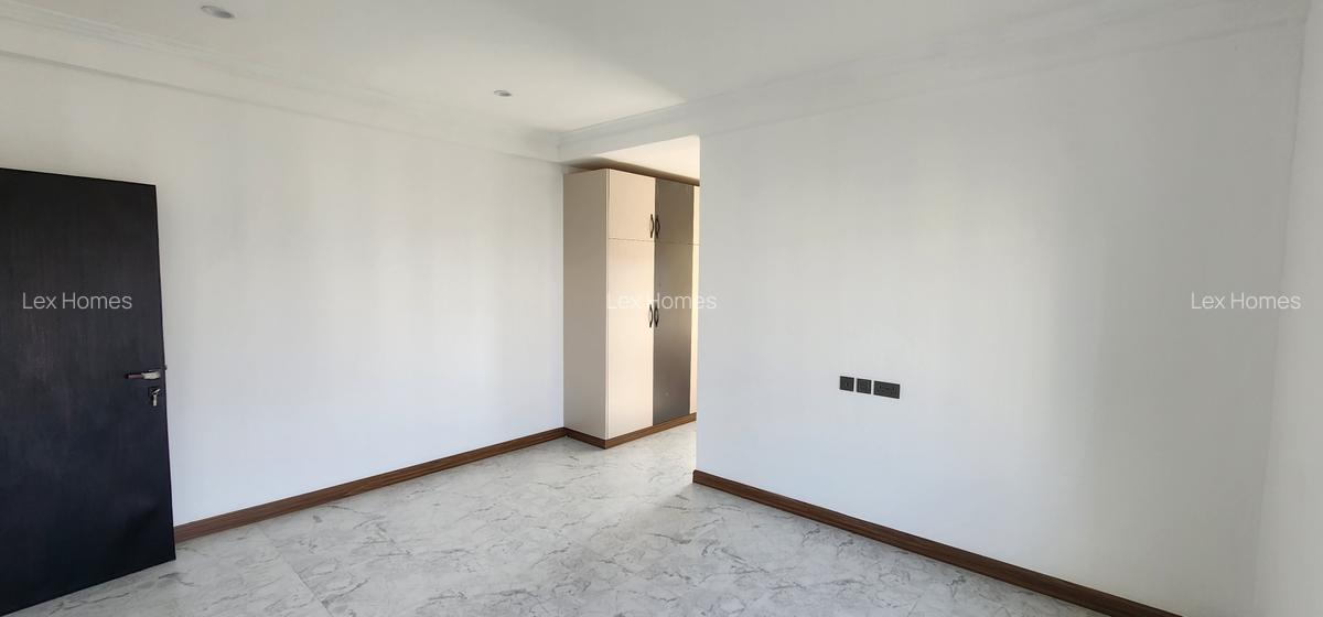 3 Bed Apartment with En Suite at Mandela Road - 7