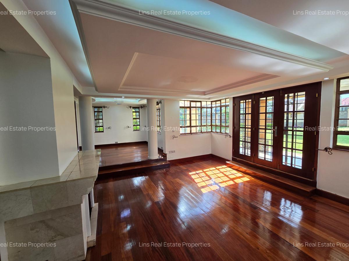 5 Bed House with En Suite in Runda - 6