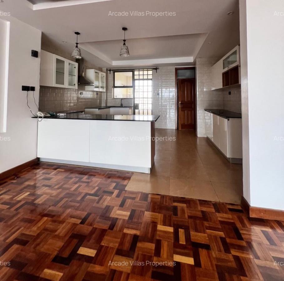 3 Bed Apartment with En Suite in Kileleshwa - 4