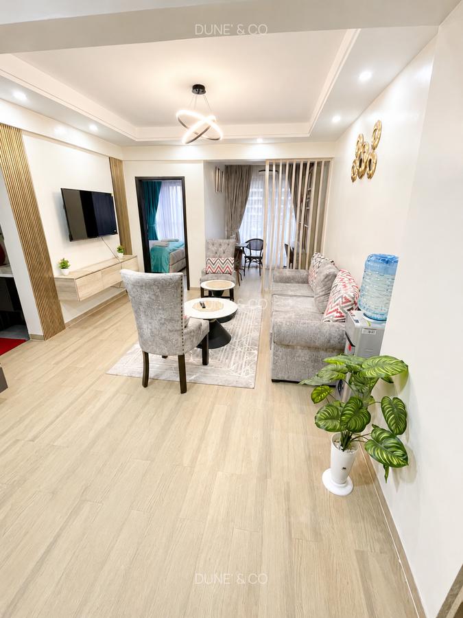 Serviced 1 Bed Apartment with En Suite in Westlands Area - 3
