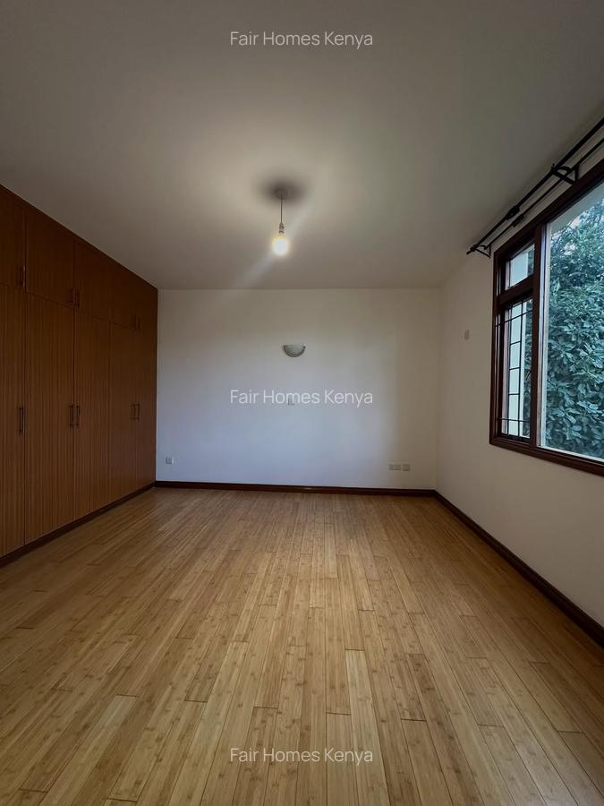 3 Bed Apartment with En Suite at Riverside Drive - 7