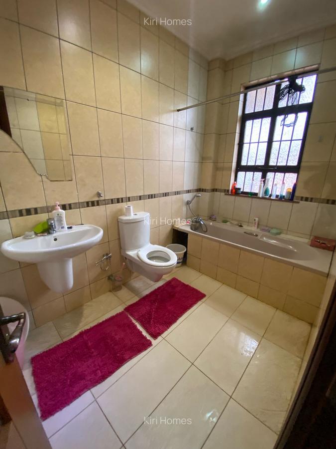 4 Bed Townhouse with En Suite in Runda - 14