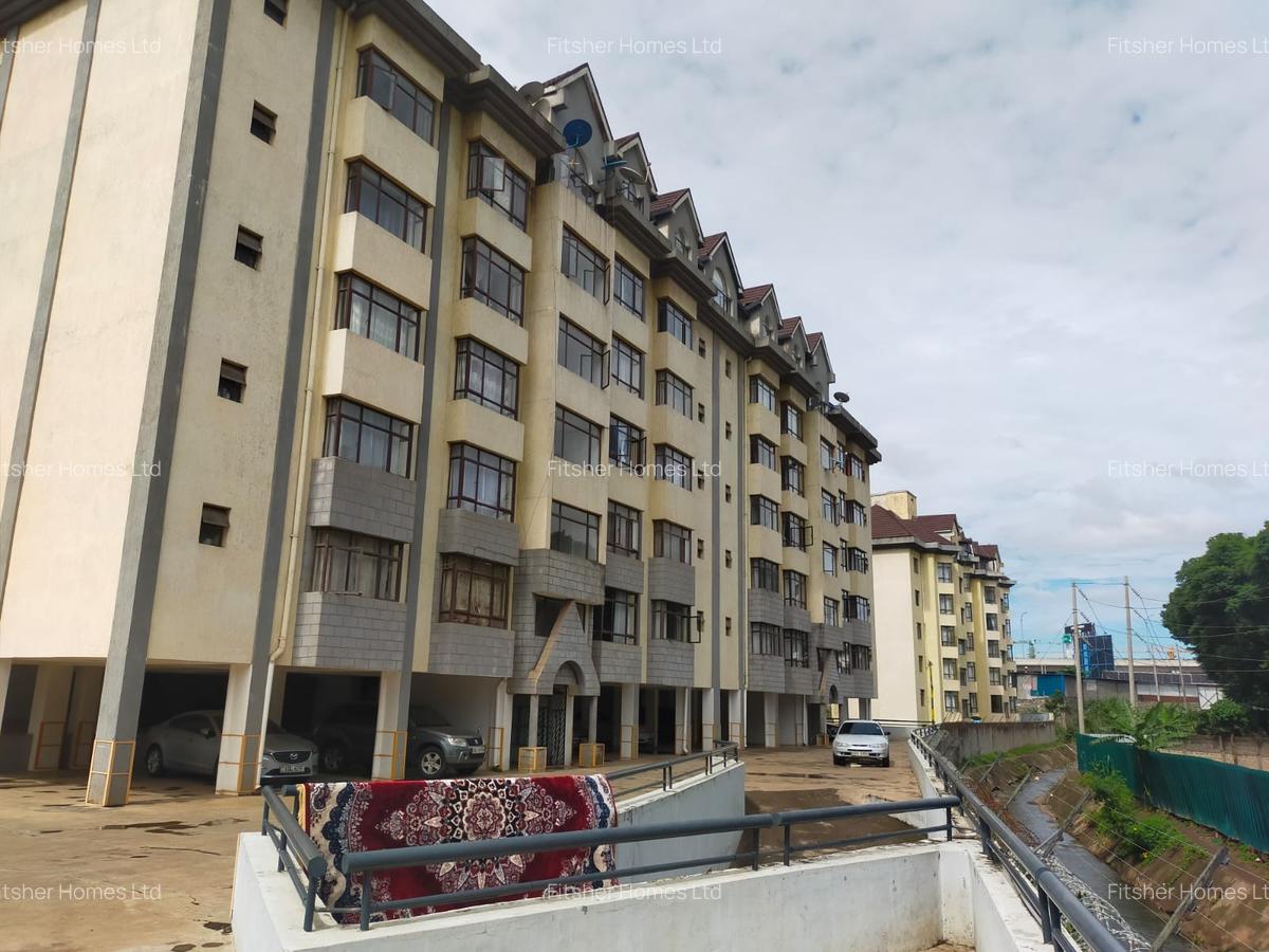 3 Bed Apartment with En Suite in South B - 2