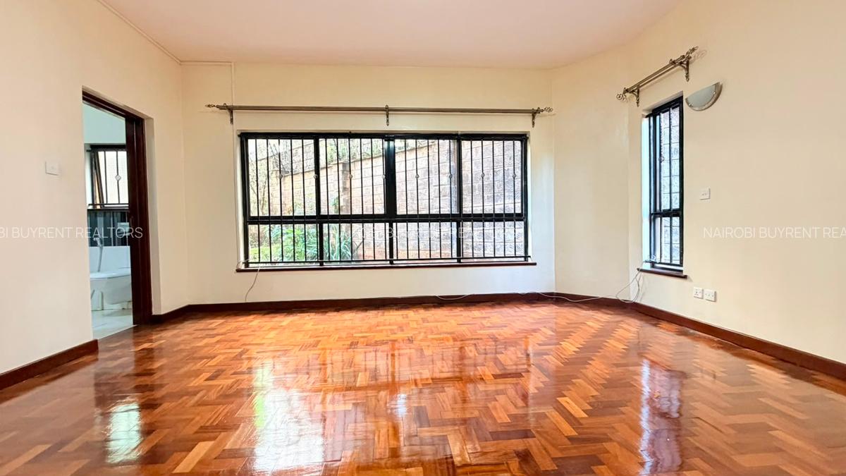 4 Bed Apartment with En Suite in Westlands Area - 13