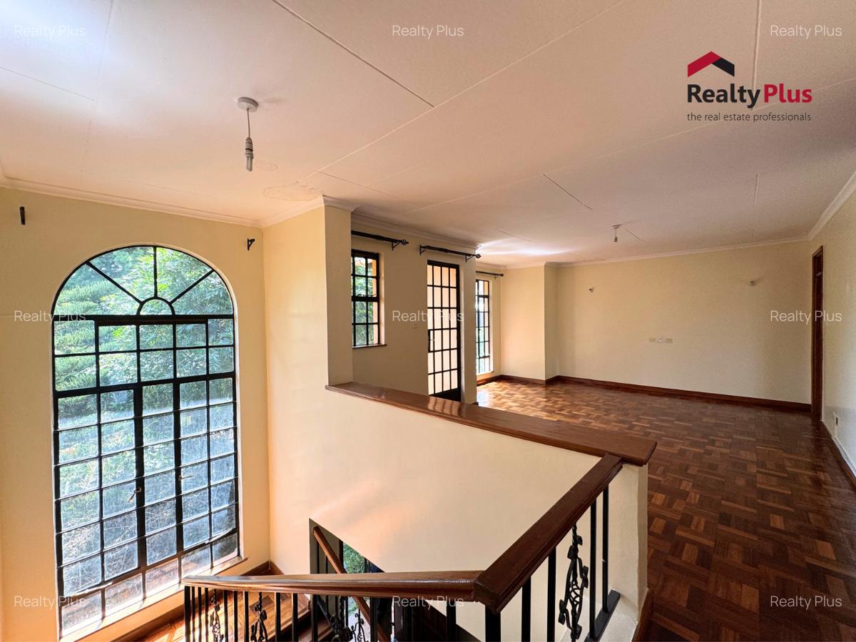 4 Bed Townhouse with En Suite in Runda - 8