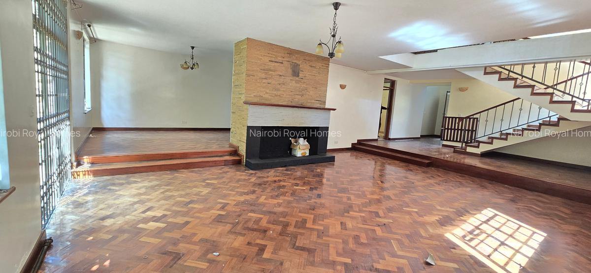 4 Bed Townhouse with En Suite at Off James Gichuru - 14