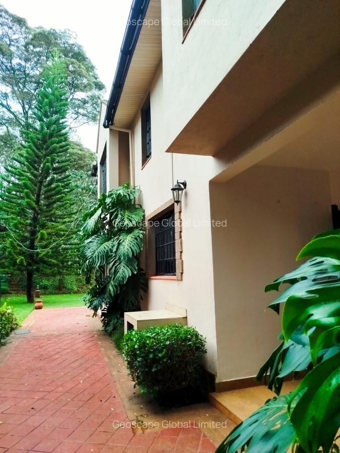 4 Bed House with En Suite in Karen - 6