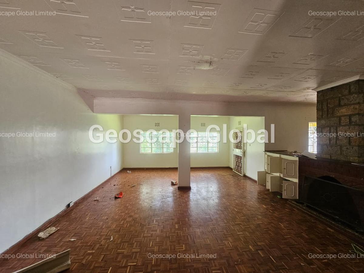 4 Bed House with En Suite in Kyuna - 2