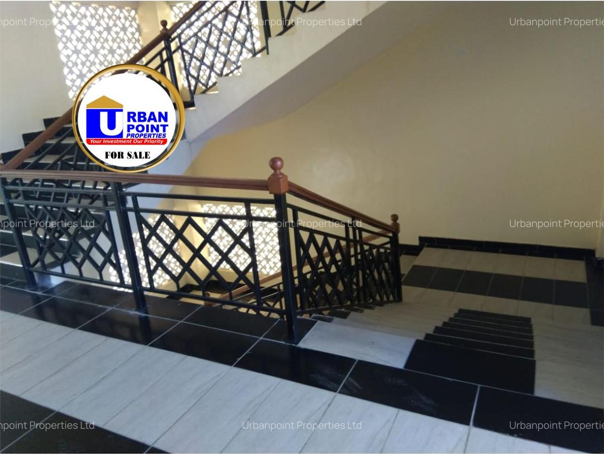 3 Bed Apartment with En Suite in Nyali Area - 13