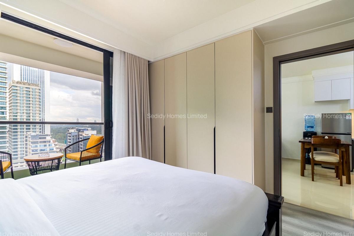 Serviced 1 Bed Apartment with En Suite in Westlands Area - 5