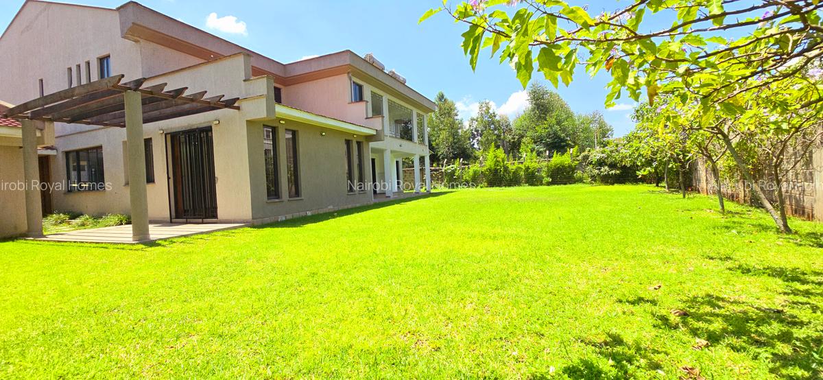 6 Bed Townhouse with En Suite at Apple Cross - 5