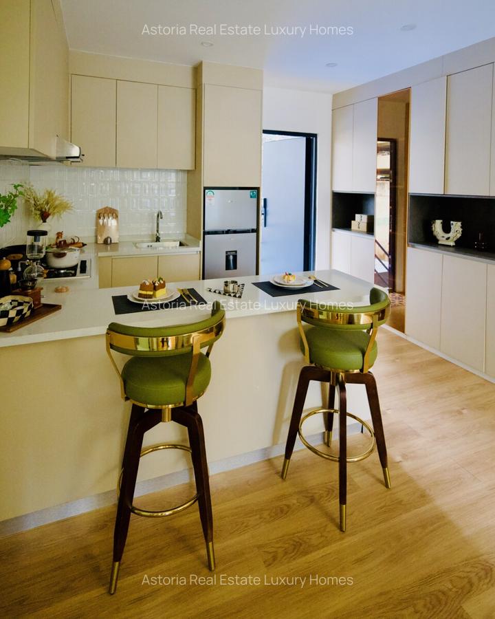 3 Bed Apartment with En Suite at 2026-234 - 2