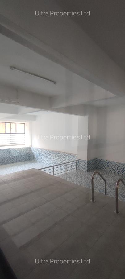 2 Bed Apartment with En Suite in Lavington - 2