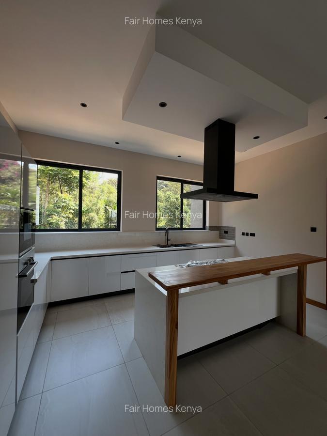 4 Bed Apartment with En Suite at Loresho - 10